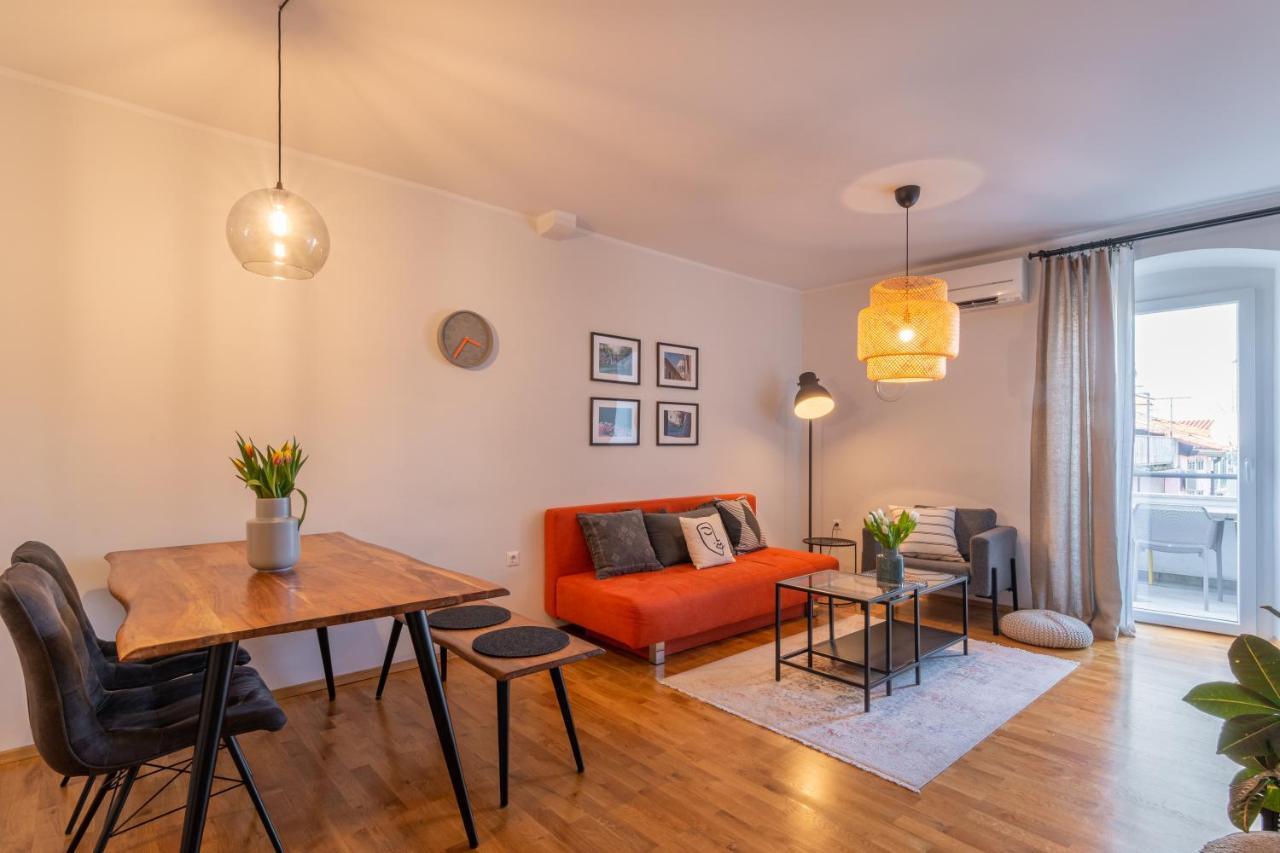 City Garden Apartment Пореч Экстерьер фото