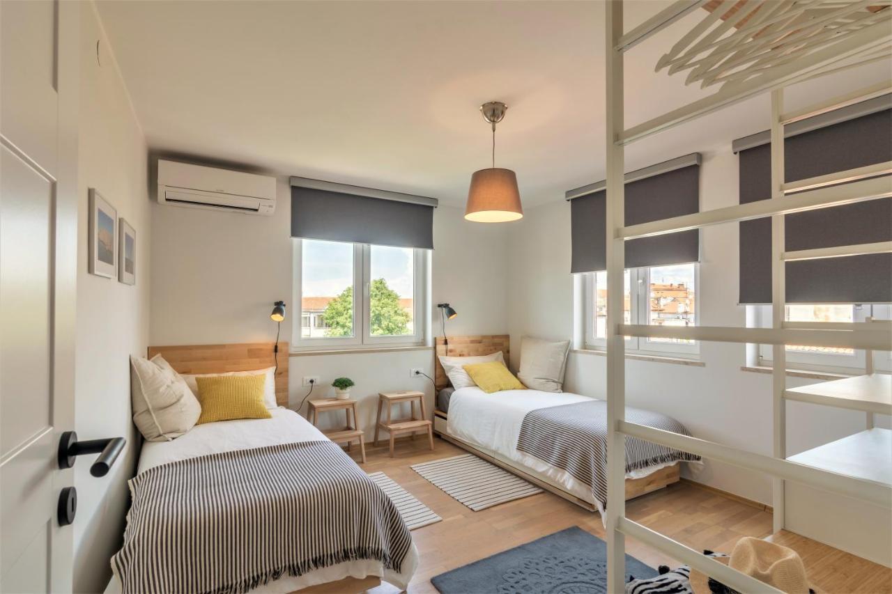City Garden Apartment Пореч Экстерьер фото